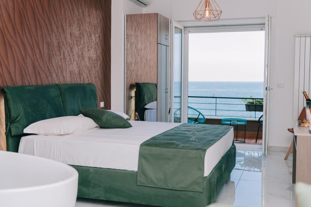 Frontemare Suite Castellammare di Stabia Dış mekan fotoğraf